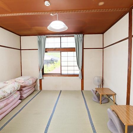 Guest House Shikotsu Kamui Čitose Exteriér fotografie